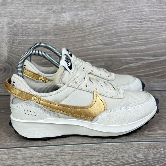 Nike Waffle Debut Women's Sz 6.5 Light Oreo Wood Brown Metallic Gold Low Sneaker - Picture 1 of 11